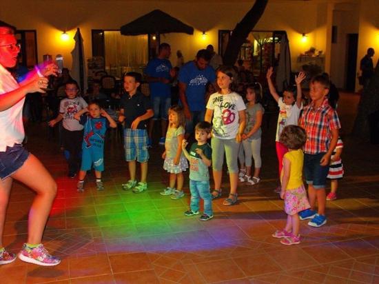 Piccolo Camping Emilia Romagna Mare con Animazione per Bambini | Camping Reno