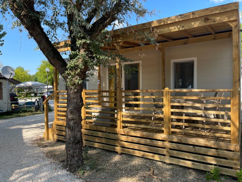Nuova Mobilhome Luxury Lodge a Casalborsetti